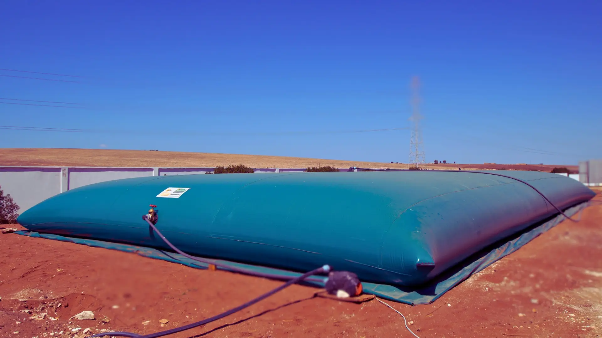 Citerne souple à eau en zone agricole